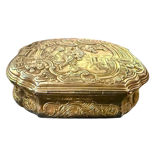 18th century French Silver Gilt Snuff Box, Paris 1736.