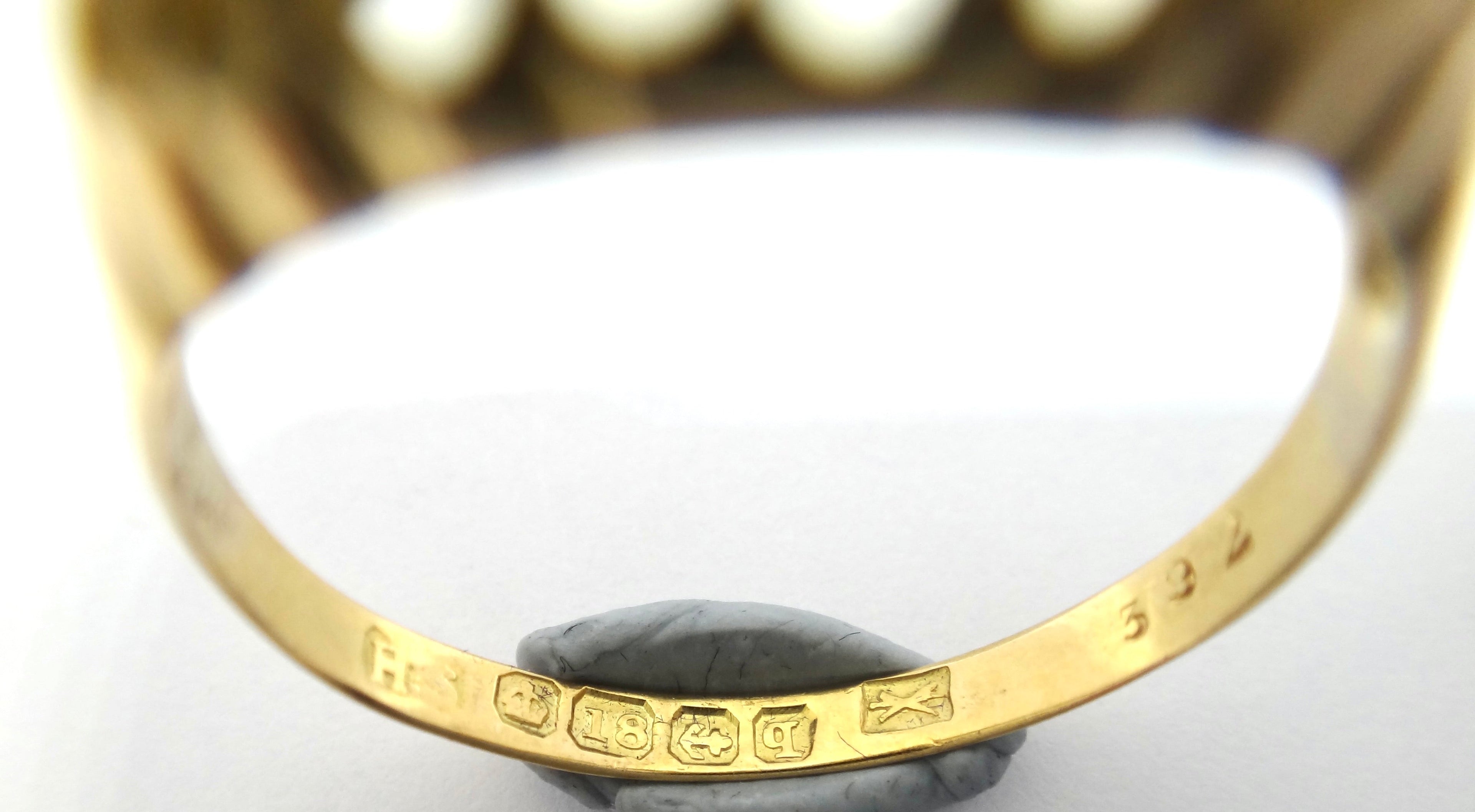 ANTIQUE 18ct Yellow Gold, Sapphire & Diamond Ring - Birmingham, 1915