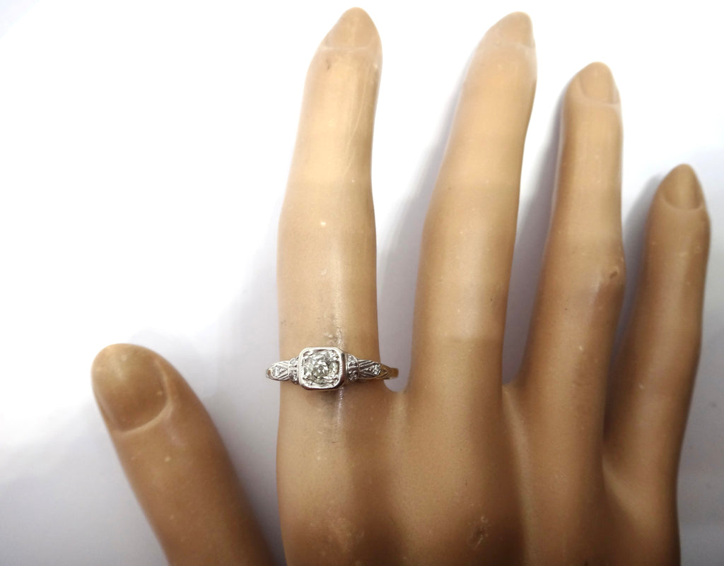 ANTIQUE 18ct Gold & Diamond Solitaire Ring c.1910
