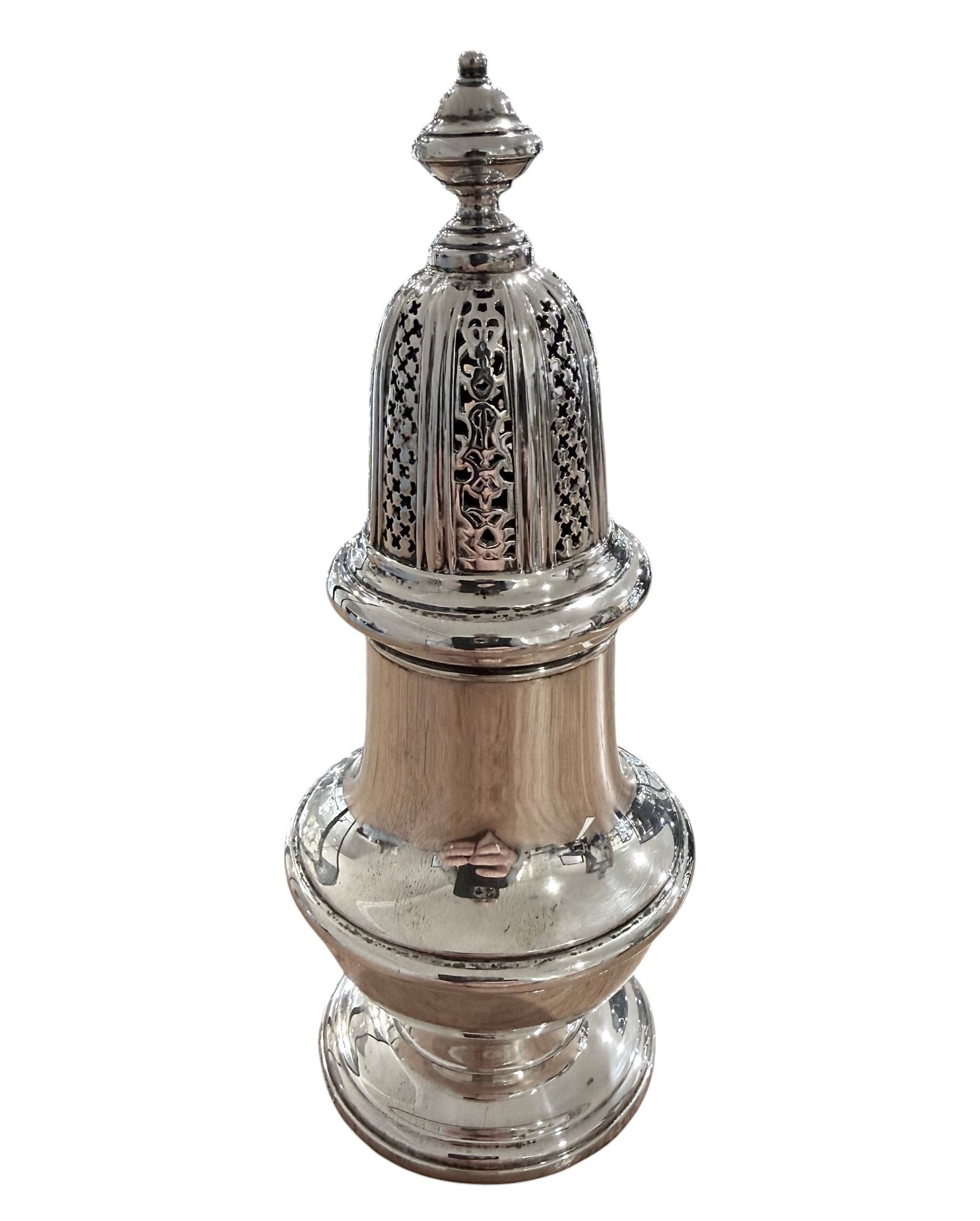 Elizabeth II Sterling Silver Muffineer, London, 1959.
