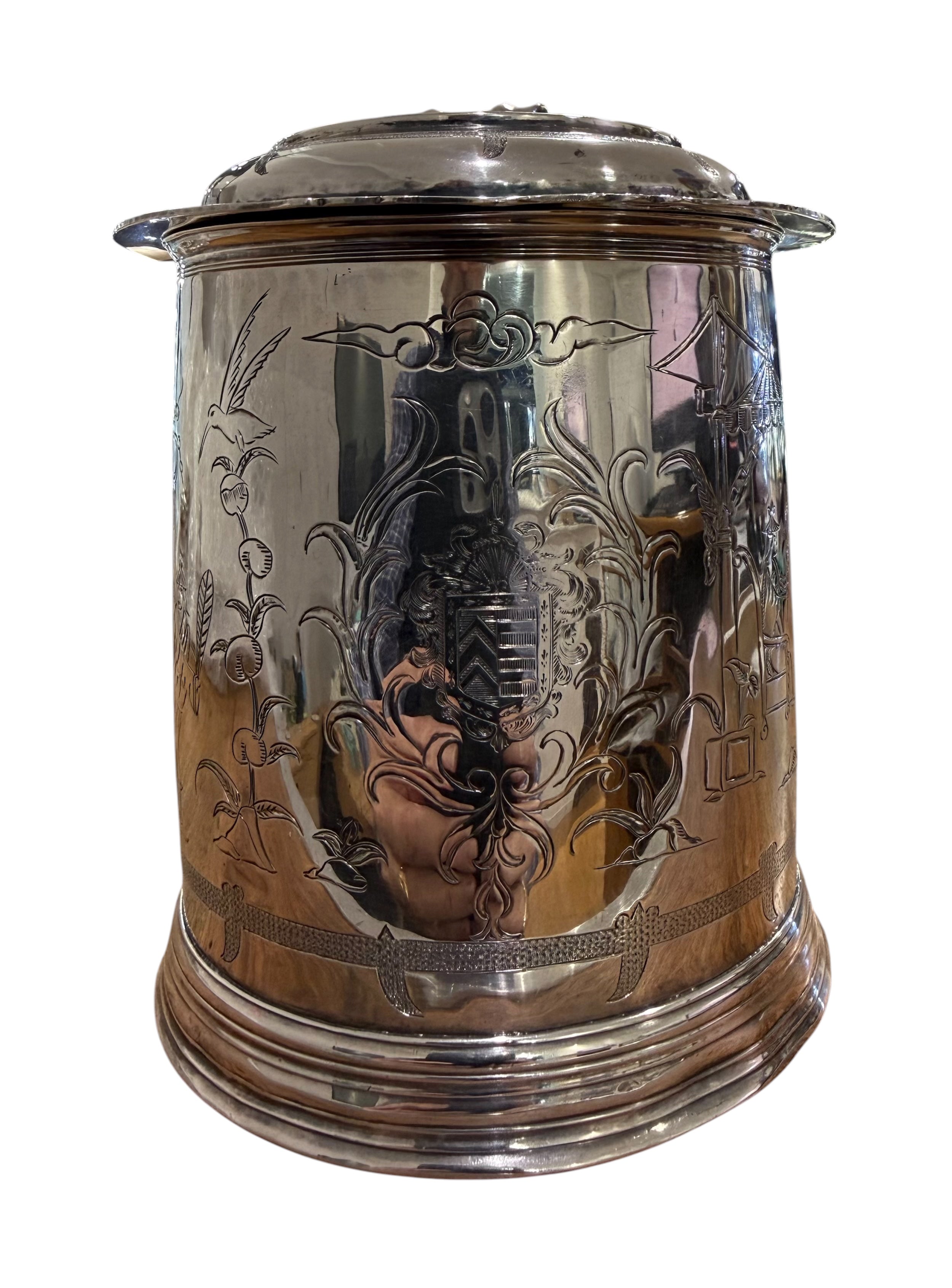 William & Mary Britannia Standard Silver Lidded Tankard. London 1700. William Gamble.