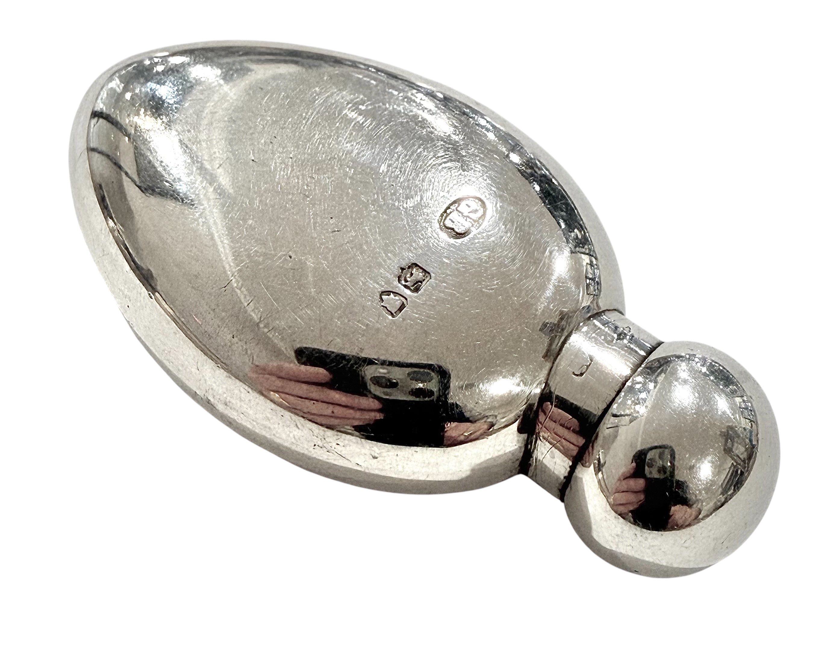 Egg Shaped VICTORIAN Sterling Silver Scent Bottle, London 1885.