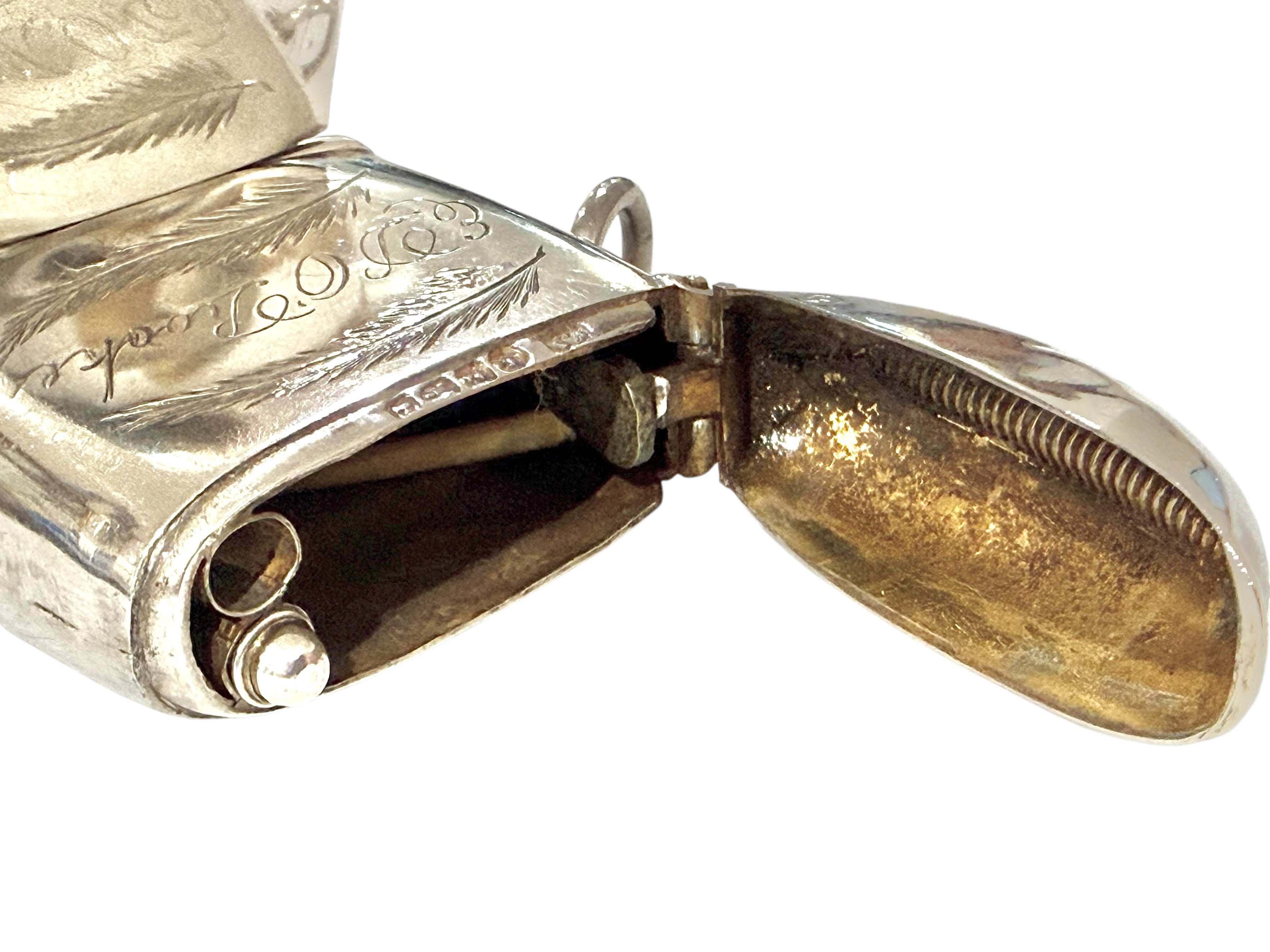 Victorian Sterling Silver Combination Vesta/Sovereign Case, London 1880.