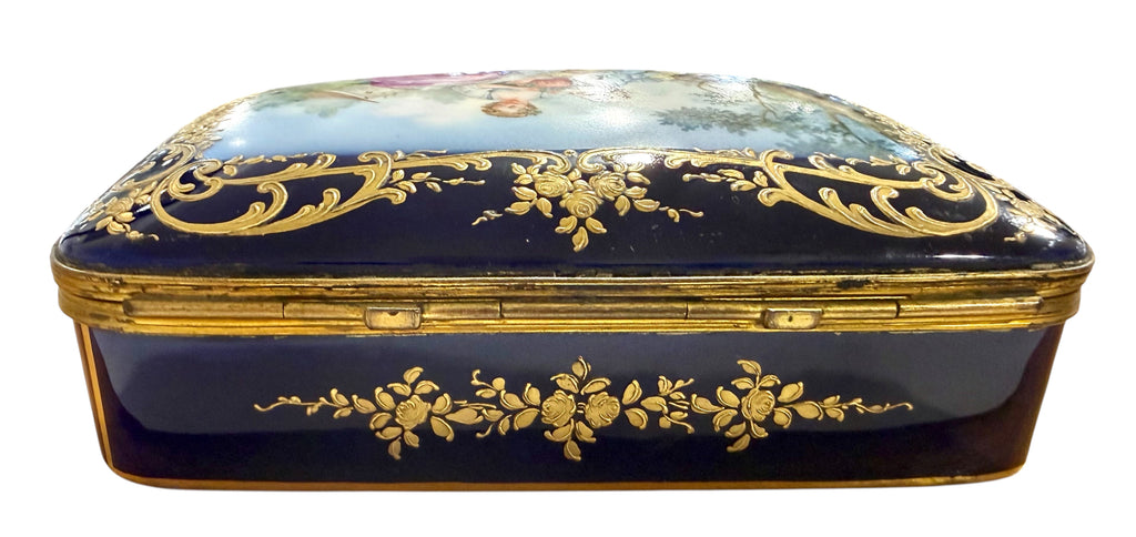 French 19th Century Porcelain Hand Painted Box, c.1890.