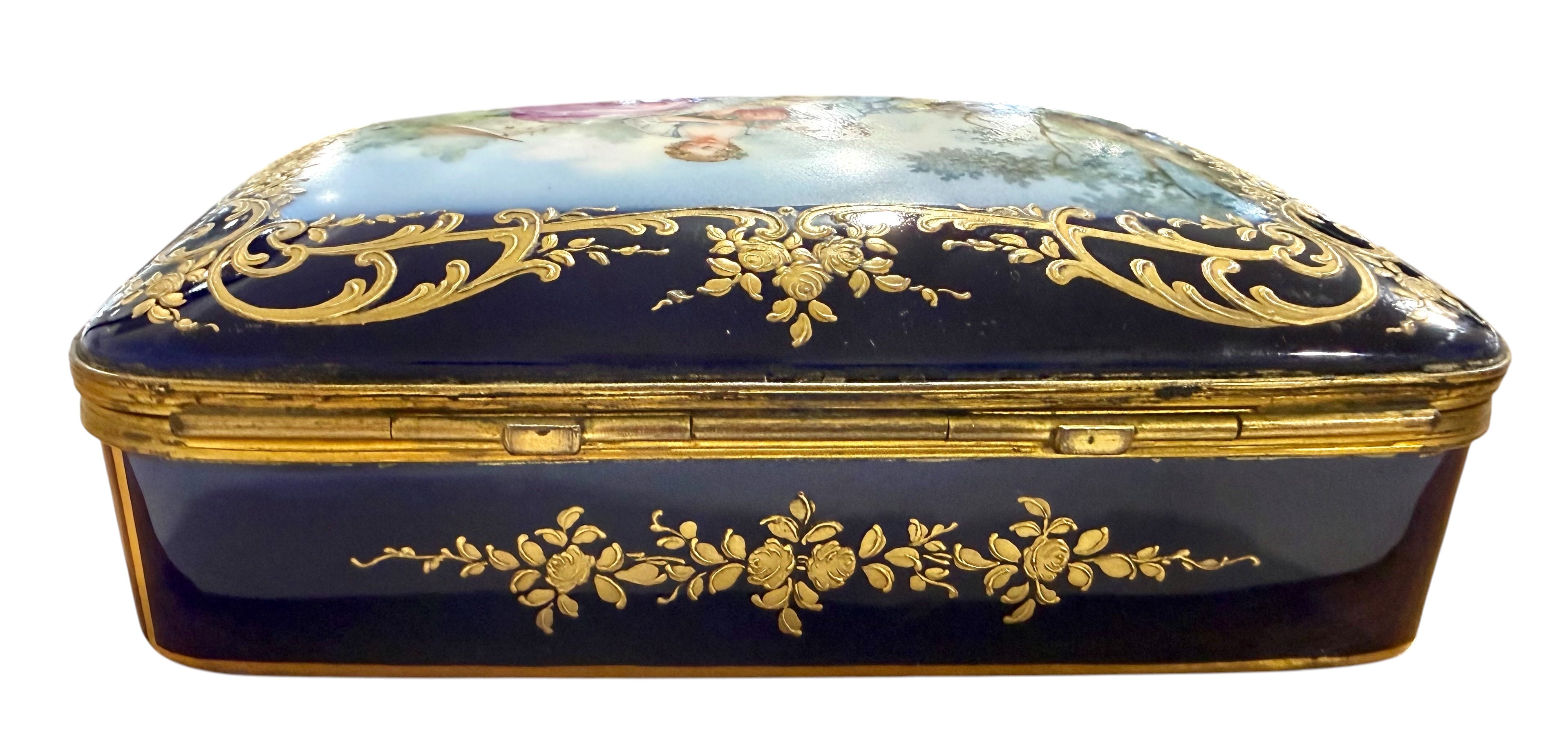 French 19th Century Porcelain Hand Painted Box, c.1890.