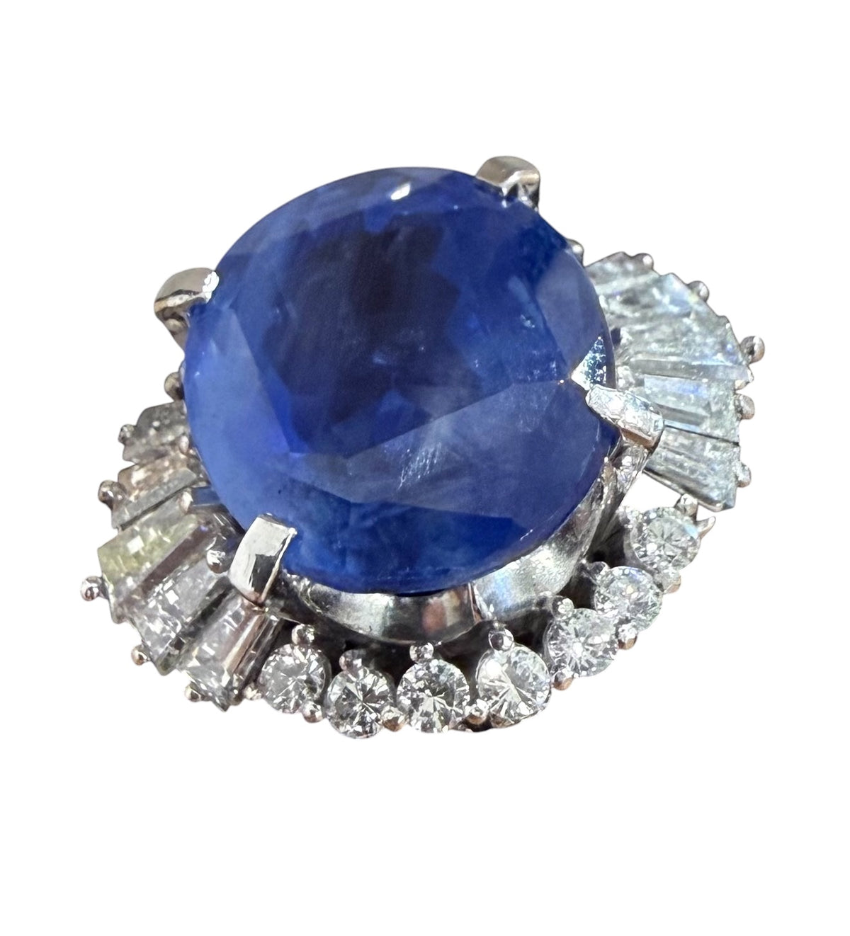 Very Fine Ceylon Sapphire & Platinum Ring, 8.3 Carats NO HEAT GIA