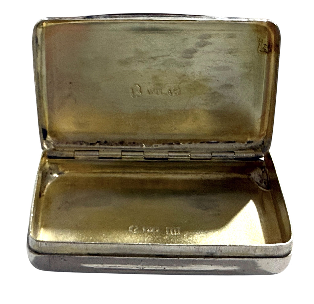 Lovely small Georgian Sterling Silver Snuff Box, Birmingham 1810.