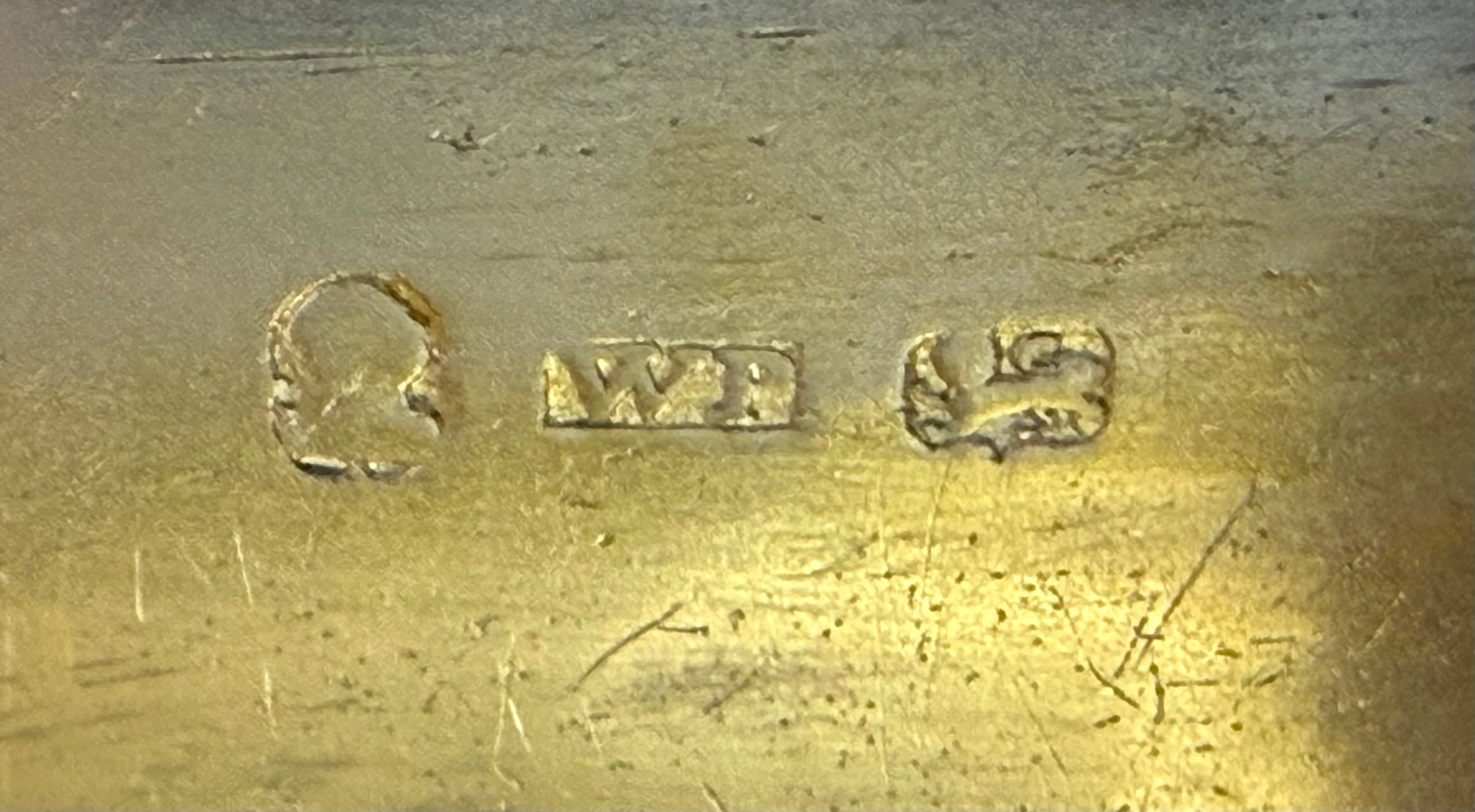 Lovely small Georgian Sterling Silver Snuff Box, Birmingham 1810.